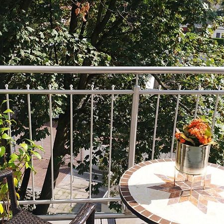 Moderne Zweizimmerwohnung Ессен Екстер'єр фото